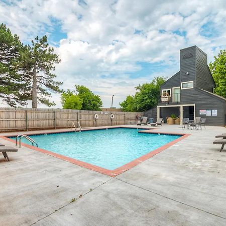 Cozy Updated Cove Of Heaven, 5Mins To Lake Hefner! Oklahoma City Ngoại thất bức ảnh